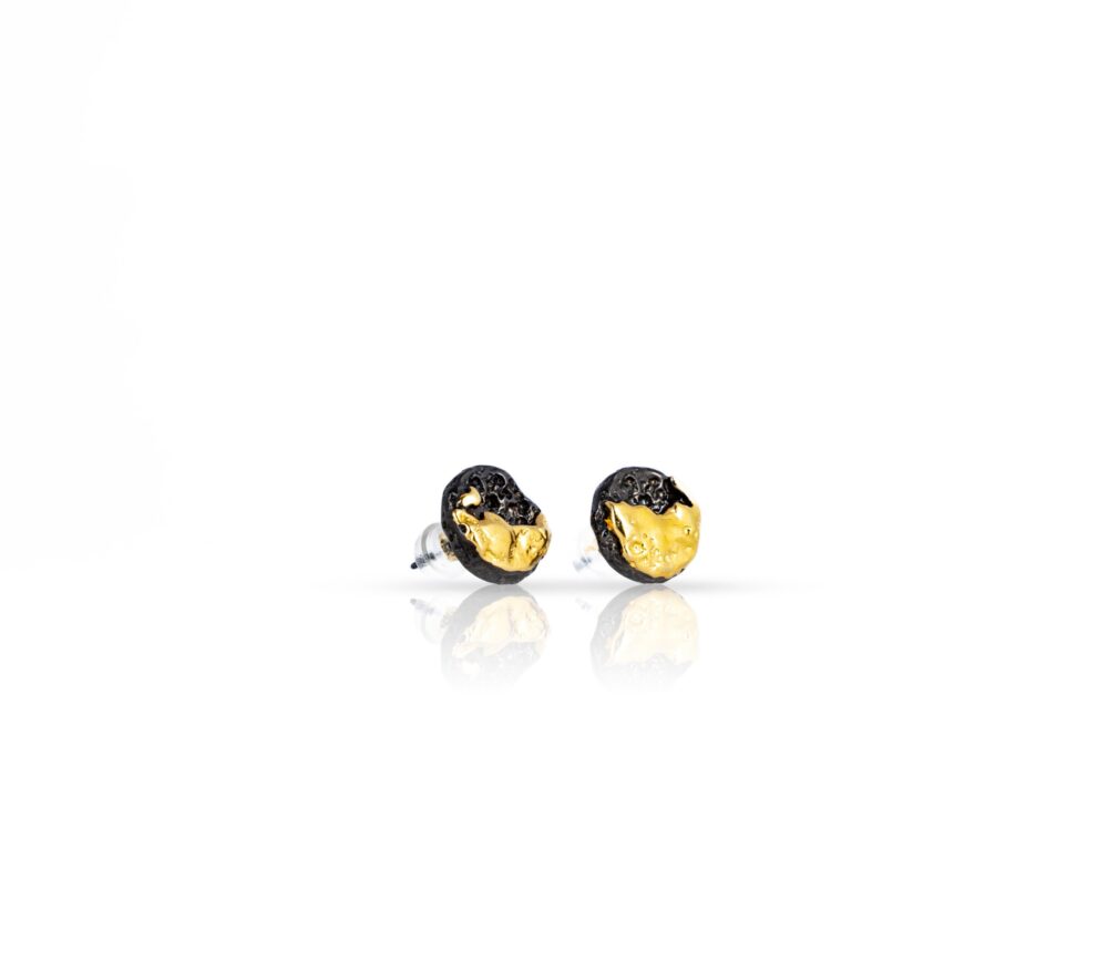 Runa Stud Earrings