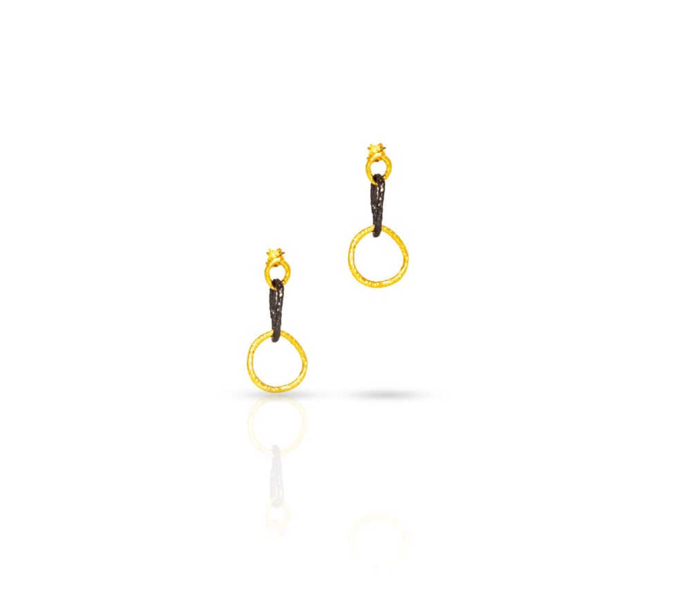 Sindra Link Earrings